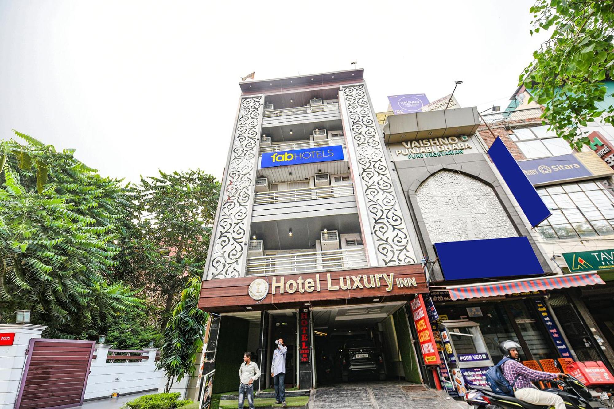 Fabhotel Luxury Inn Near Adarsh Nagar Metro Delhi (National Capital Territory of India) Exterior foto